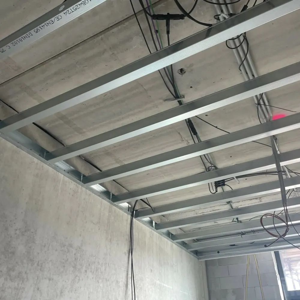 Metalstud U75 profiel met foamband L=4000 mm